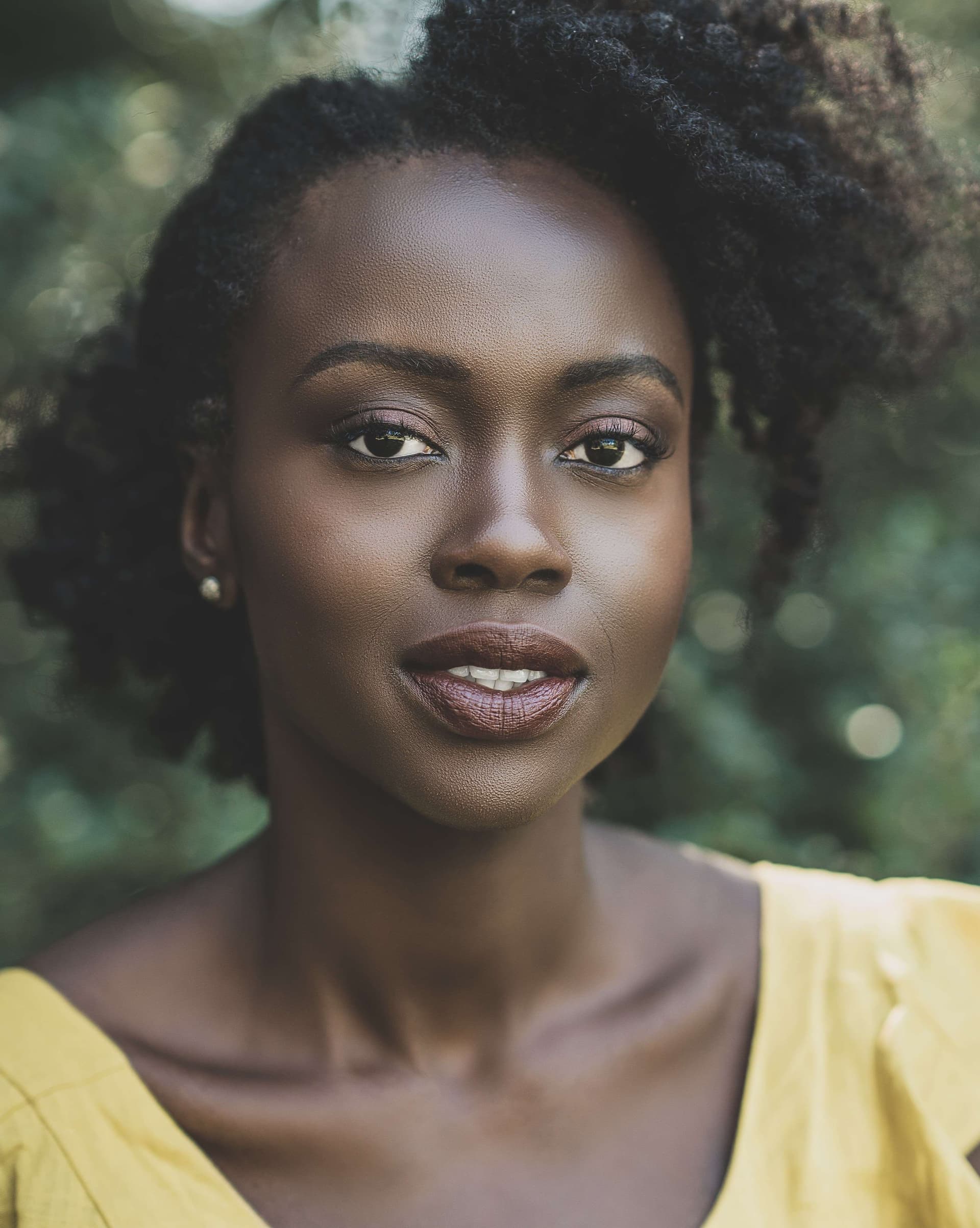 Akosia Sabet